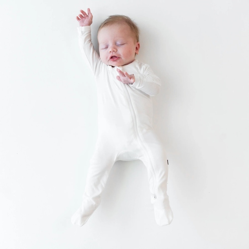 KYTE Baby White footie 6-12 months White Baby One Piece
